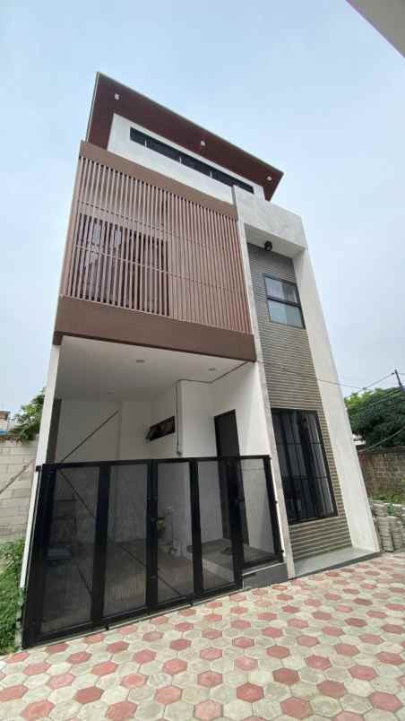 dijual rumah utan kayu matraman jakarta