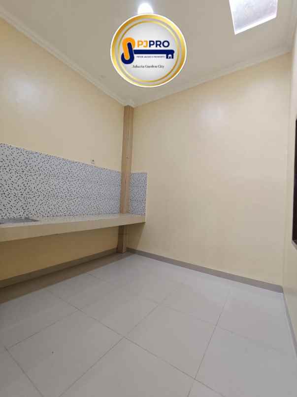 dijual rumah villa gading harapan 3
