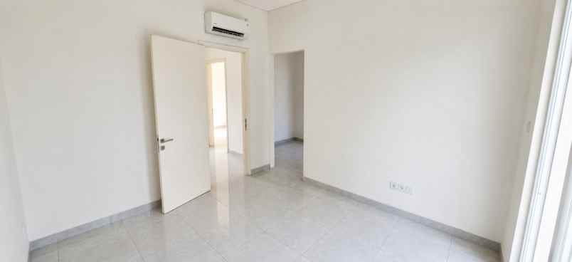 dijual rumah wanakerta