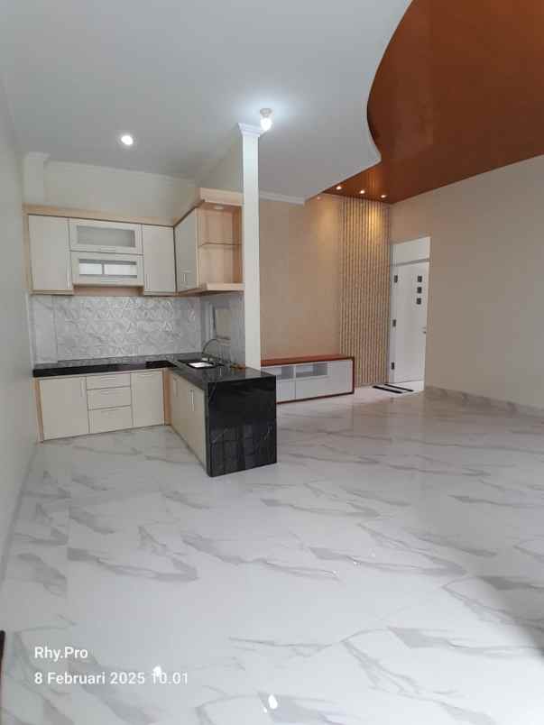 dijual rumah wedomartani ngemplak