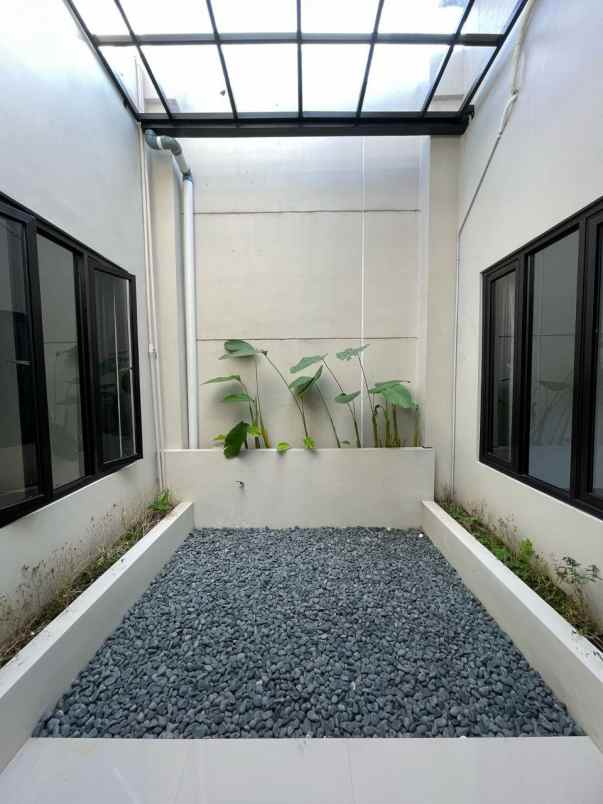 dijual rumah wedomartani ngemplak