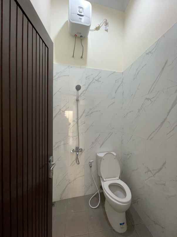 dijual rumah wedomartani ngemplak