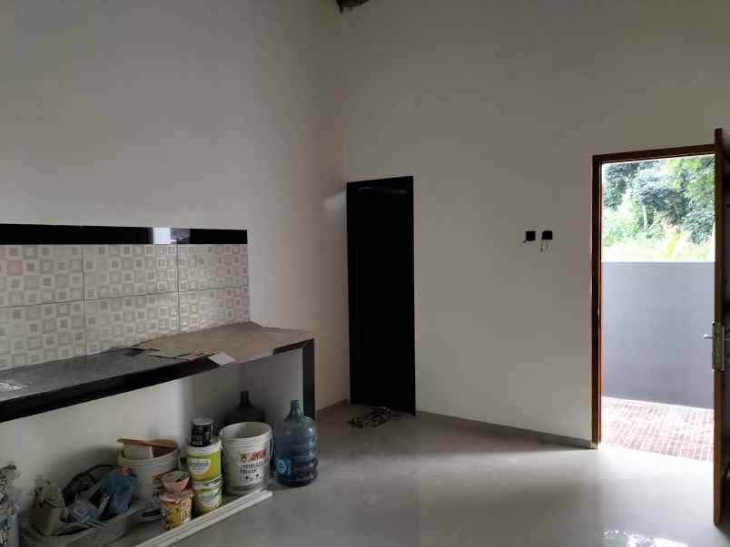 dijual rumah widodomartani ngemplak