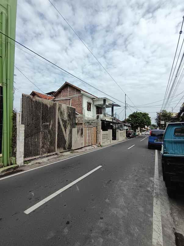 dijual tanah alpukat