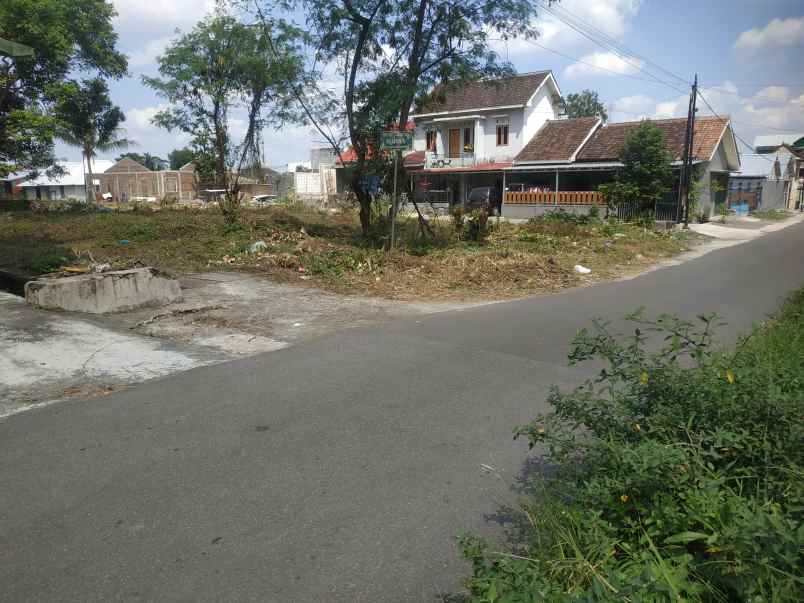 dijual tanah blotan wedomartani