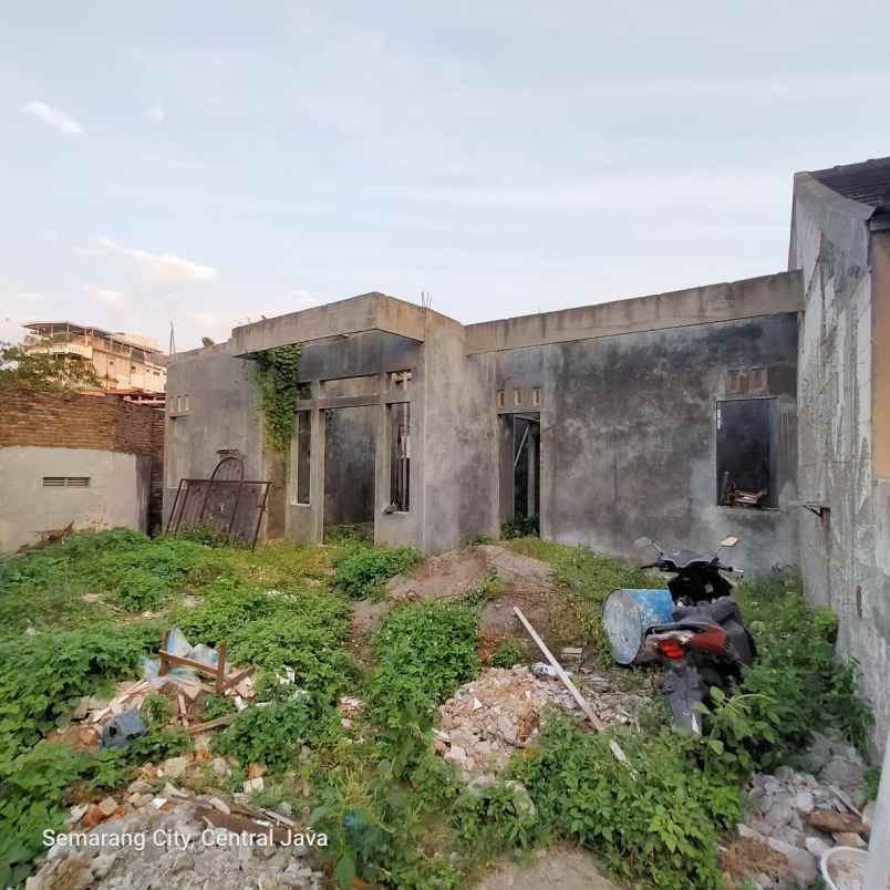 dijual tanah bonus rumah di perum panjangan asri