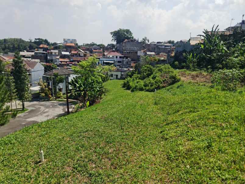 dijual tanah cluster setiabudhi terrace