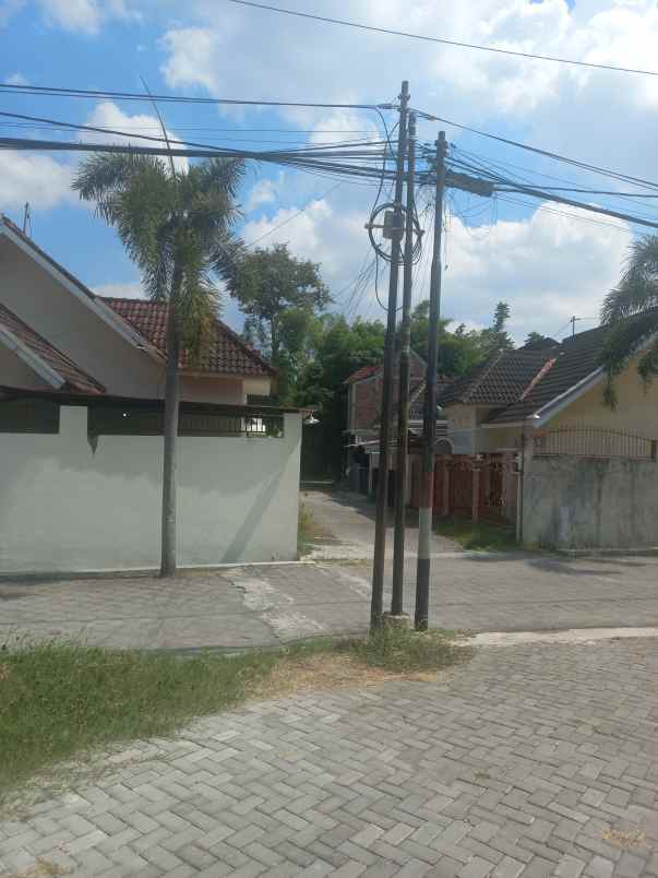 dijual tanah condongcatur