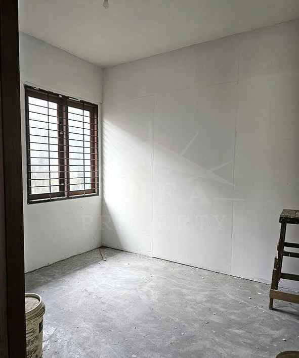 dijual tanah jalan martadinata