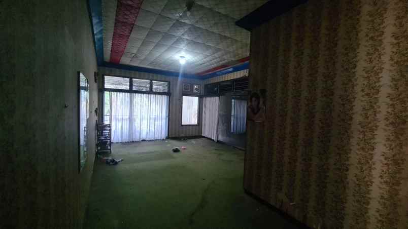 dijual tanah jalan patimura dawung