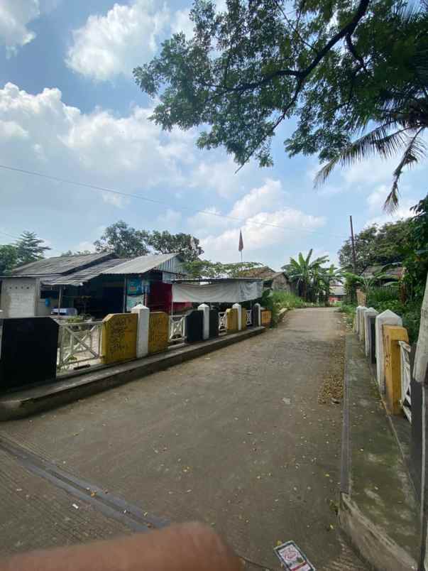 dijual tanah jalan raya pramuka