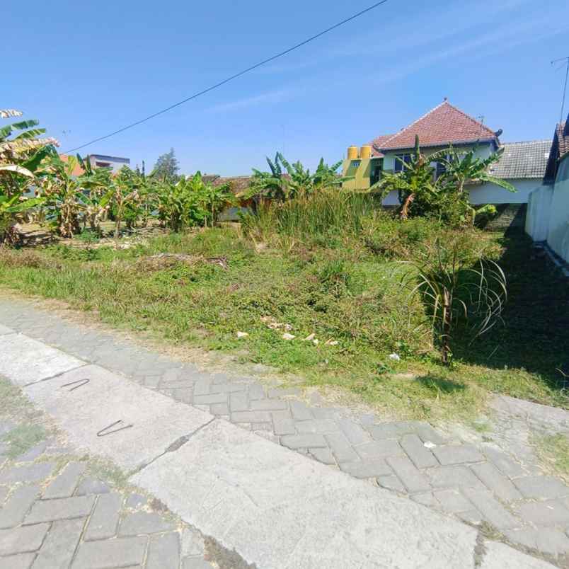 dijual tanah jl kolonel sugiono gg