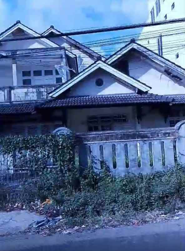 dijual tanah lokasi jalan ubung gatsu barat