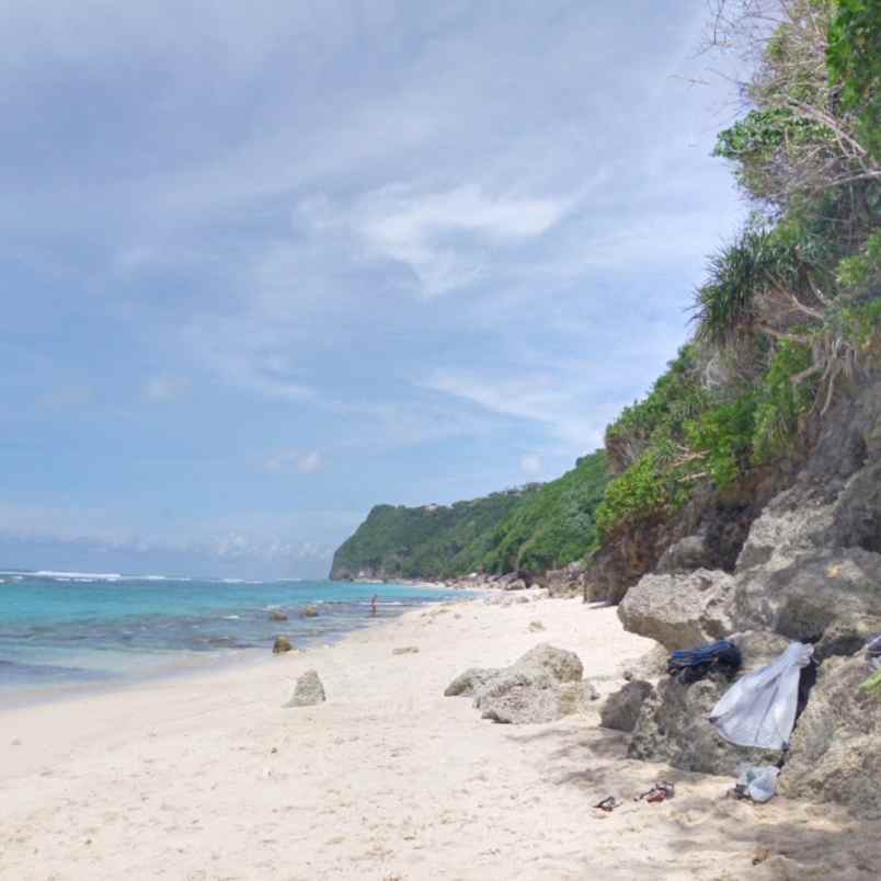 dijual tanah pantai melasti karmakandara