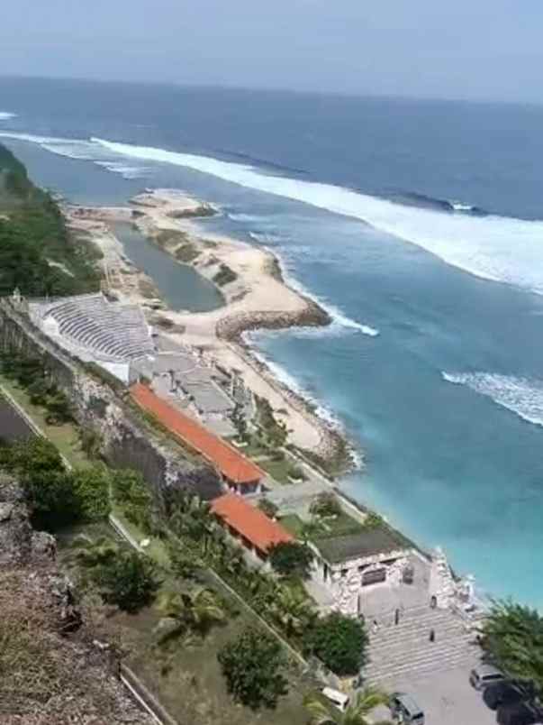 dijual tanah pantai melasti karmakandara