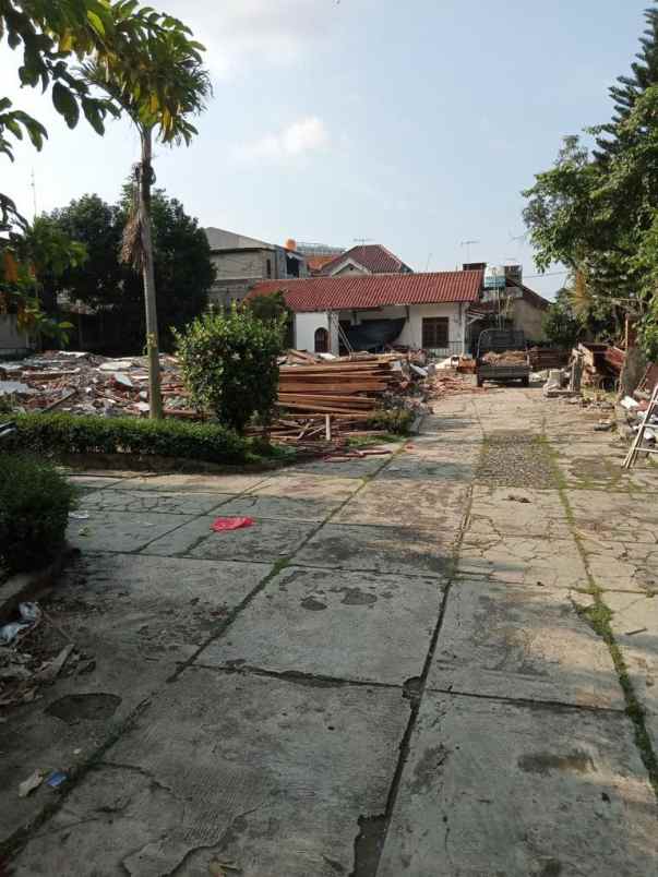 dijual tanah pasar minggu