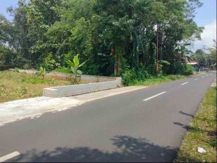 dijual tanah pinggir jalan raya kabupaten