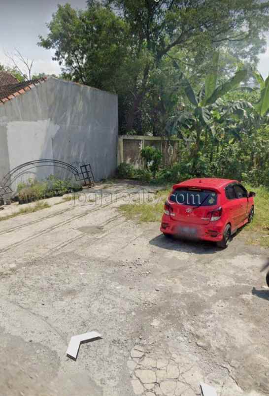 dijual tanah seturan caturtunggal depok