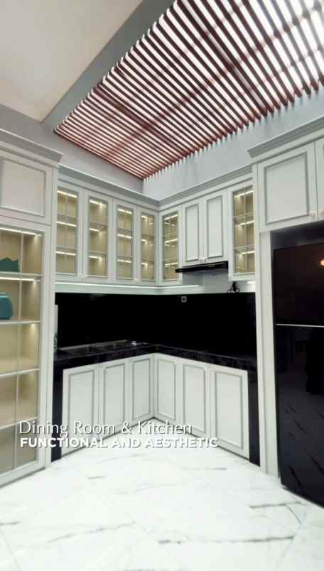 dijual villa jalan bakti luhur kapten