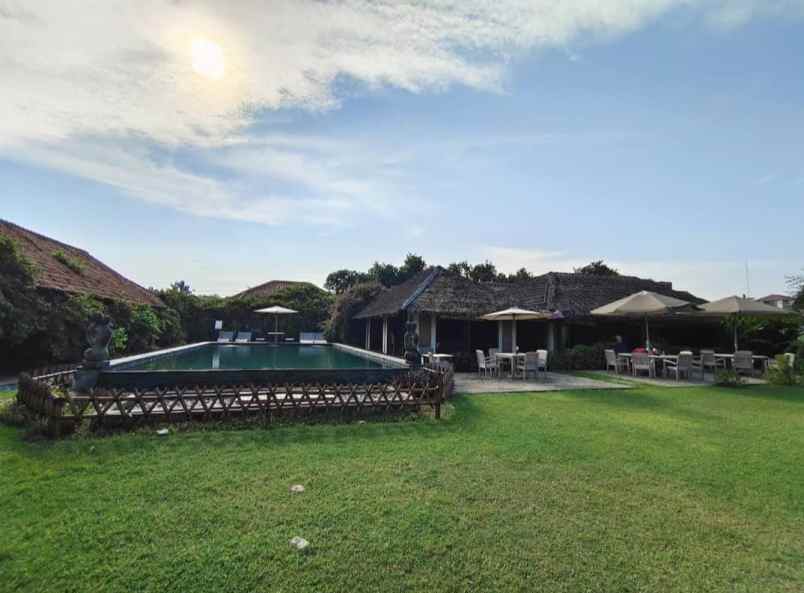 dijual villa jepara