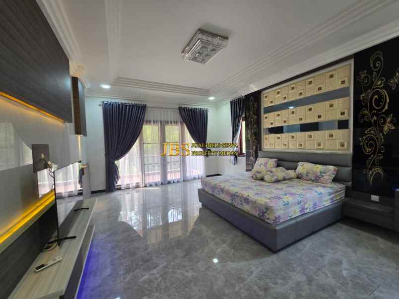 dijual villa komplek villa panbil jalan