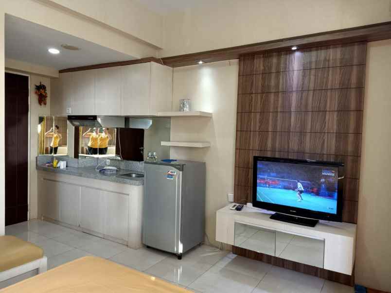 disewakan apartemen metropolis full furnish mewah