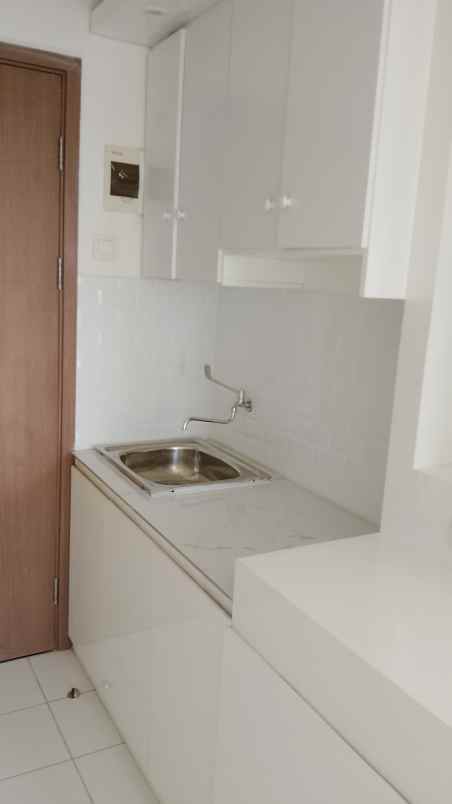 disewakan apartemen podomoro golf view