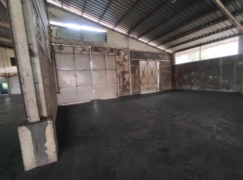 disewakan gudang 4000 m2 dicikupa tangerang
