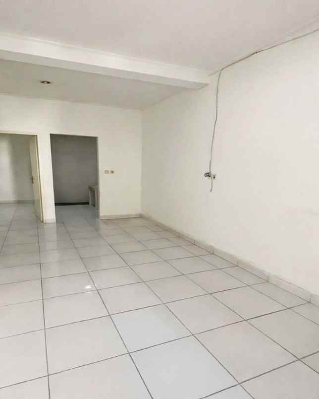 disewakan kost jl raya jagakarsa no 1a rt