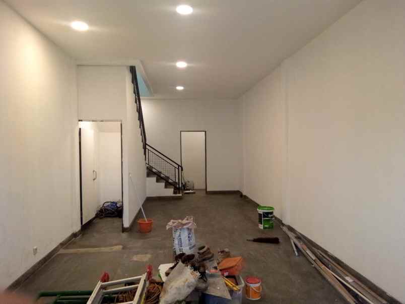 disewakan ruko 3 lantai dicikupa tangerang