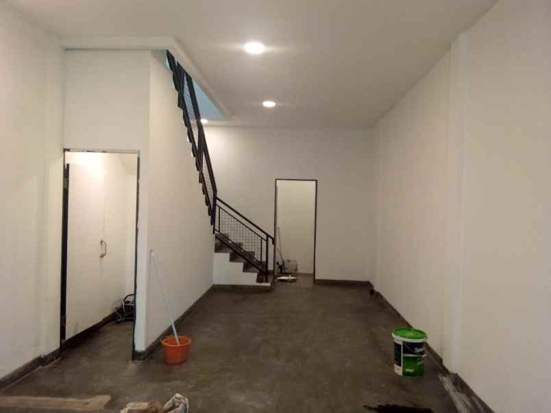 disewakan ruko 3 lantai dicikupa tangerang