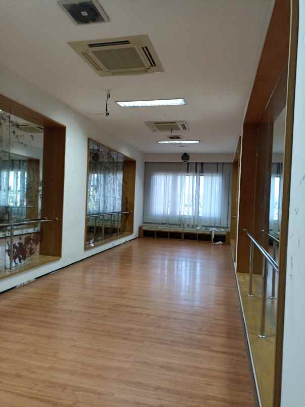 disewakan ruko gudang kantor jemursari