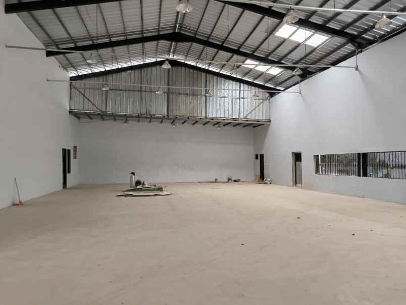 disewakan ruko gudang kantor jl raya penggilingan