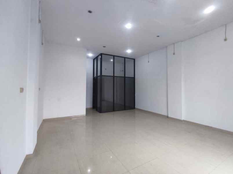 disewakan ruko gudang kantor kutisari indah