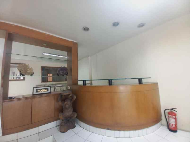 disewakan ruko gudang kantor mampang prapatan raya 88