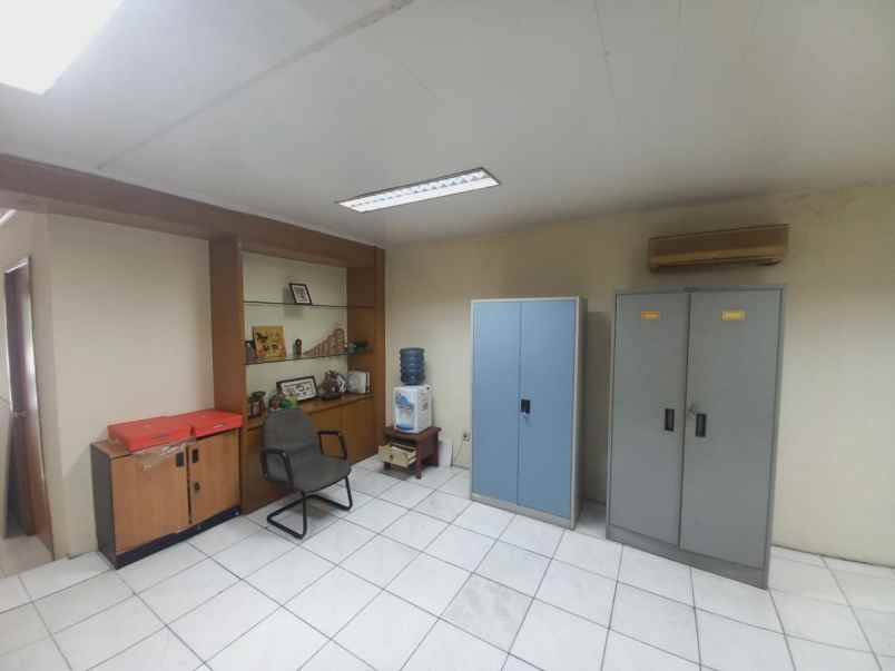 disewakan ruko gudang kantor mampang prapatan raya 88