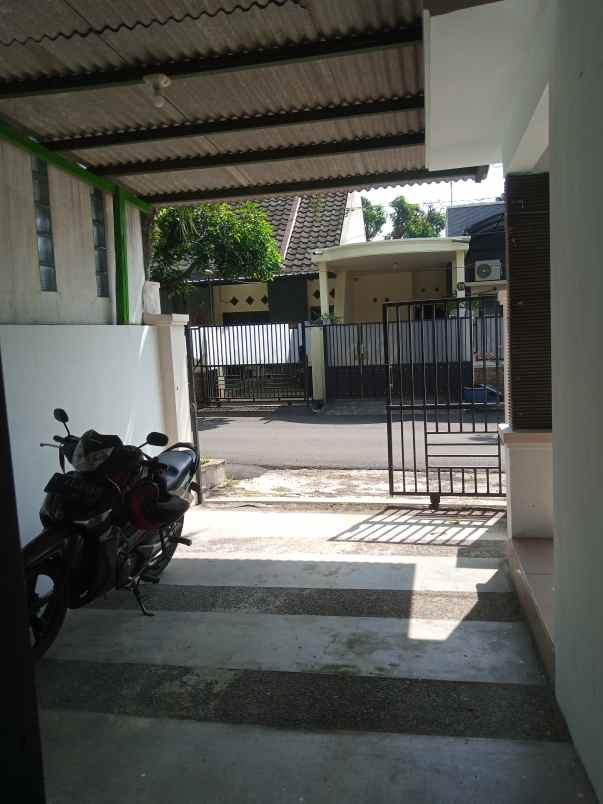 disewakan rumah arum dalu