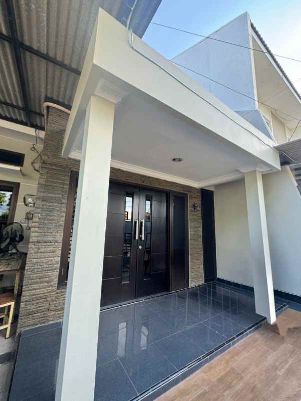 disewakan rumah babatan panti utara