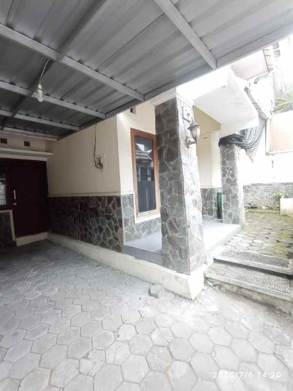 disewakan rumah candi gebang