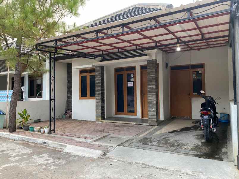 disewakan rumah cluster arcamanik