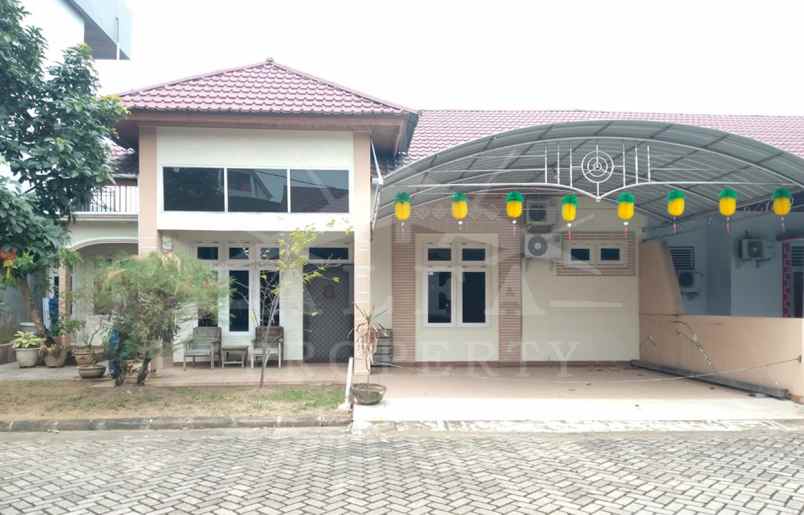 disewakan rumah jalan karya baru