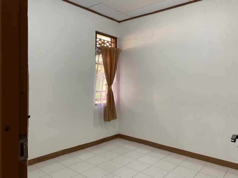 disewakan rumah perum dasana indah kec