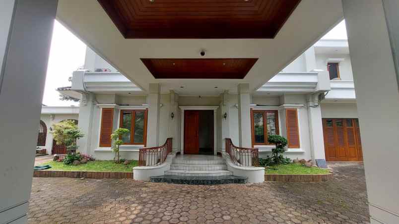 disewakan rumah pondok indah