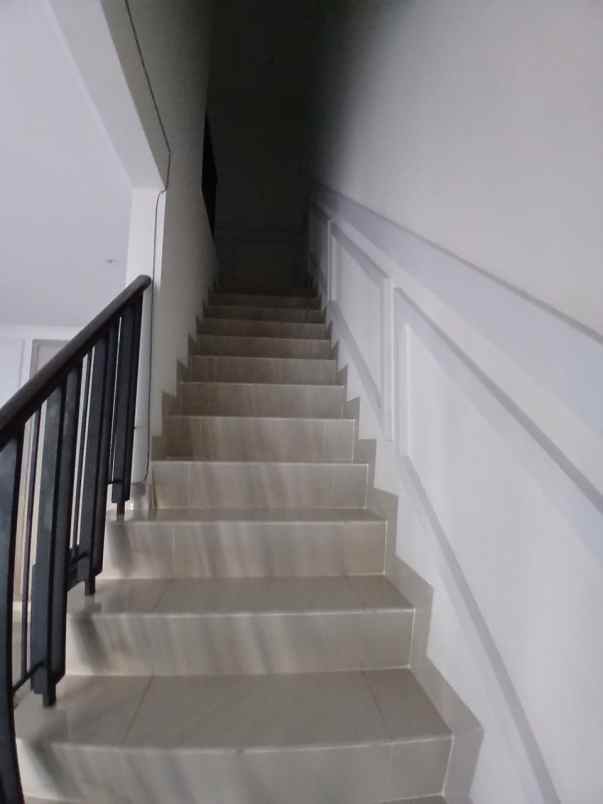 disewakan rumah sedayu city kelapa gading