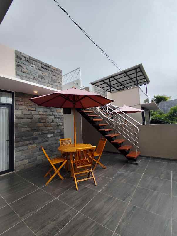 disewakan villa oro oro ombo