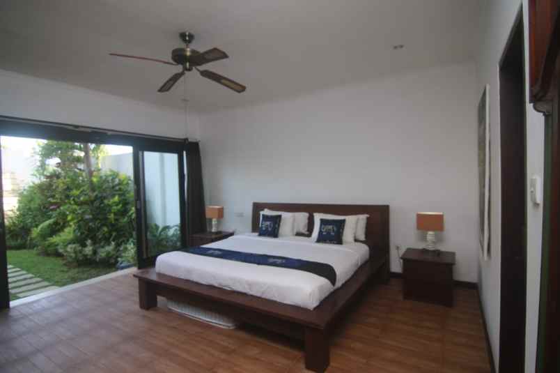 for sale villa di canggu badung bali