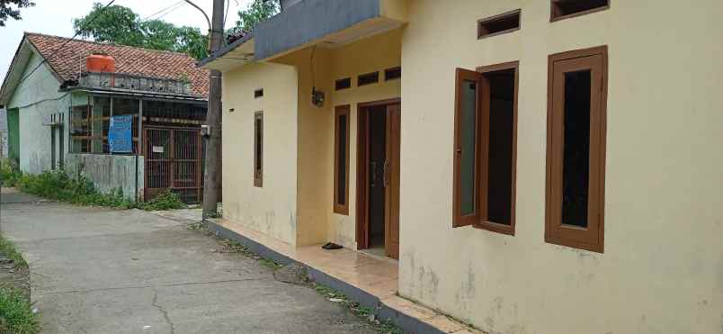 jual cepat rumah akses jalan masuk mobil di bojonggede