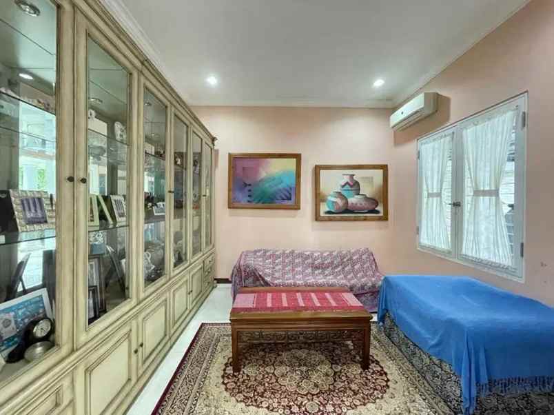 jual rumah bagus mewah kawasan cipete utara jaksel shm