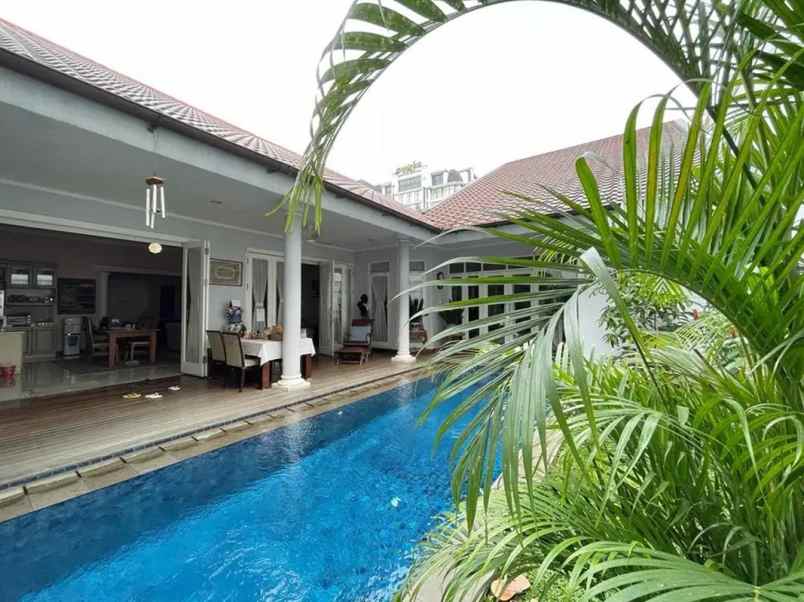 jual rumah bagus mewah kawasan cipete utara jaksel shm