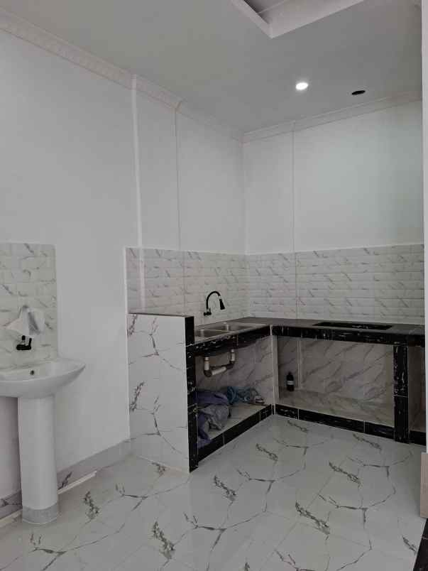 jual rumah baru taman ratu indah jak bar